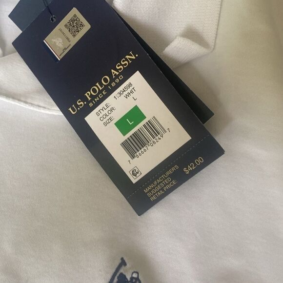 NWT US Polo Assn white smooth luxury feel, size L polo - Picture 4 of 6